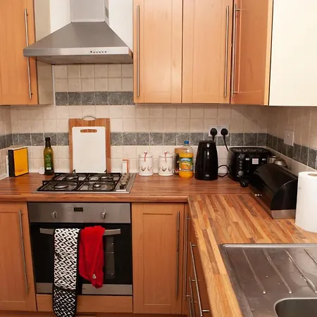 Lejlighed 1 Bedroom Flat In Central *